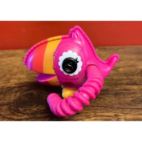 Lalaloopsy Parrot Pet from April Sunsplash PET ONLY Bendy Arms Hot Pink Bird EUC - Picture 1 of 4